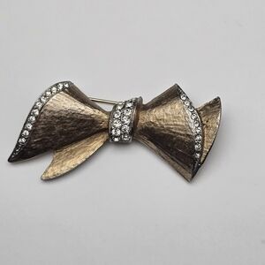 Chic Gold and Silver Bow Brooch